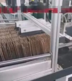 Automatic Box Partition Slotting Assembling Inserting Machine